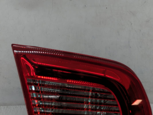 2007-2011 Volkswagen Eos Tail Light Assembly Driver Left OEM P/N:1Q0.945.257 Fits Fits 2007 2008 2009 2010 2011 OEM Used Auto Parts