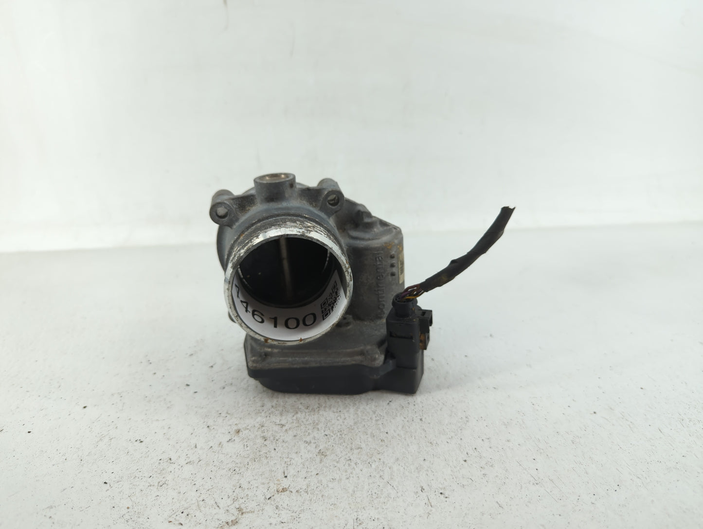 2007-2016 Volkswagen Eos Throttle Body P/N:06F 133 062 G 06F 133 062 Q Fits OEM Used Auto Parts - Oemusedautoparts1.com