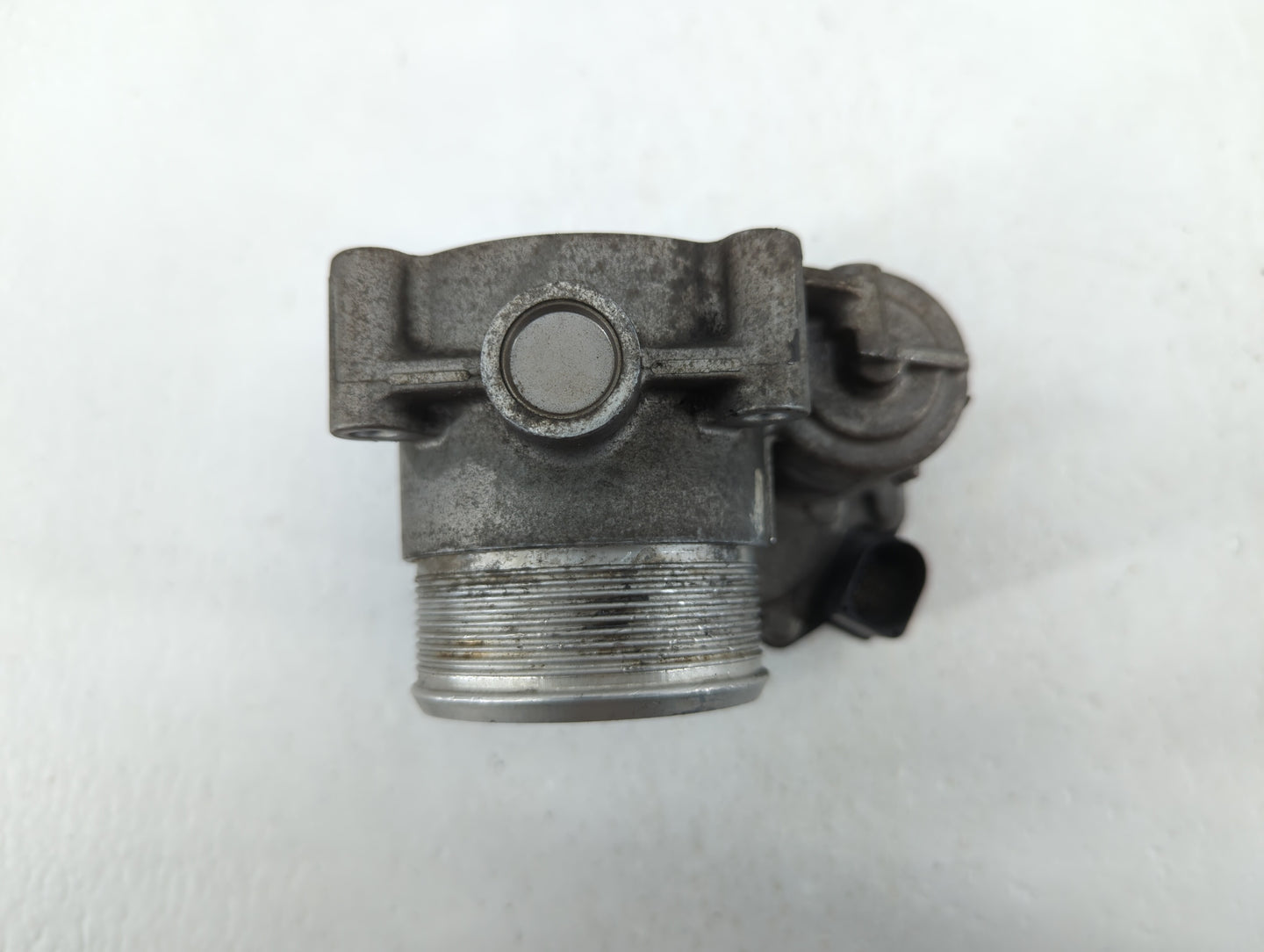 2007-2016 Volkswagen Eos Throttle Body P/N:06F 133 062 J Fits OEM Used Auto Parts - Oemusedautoparts1.com