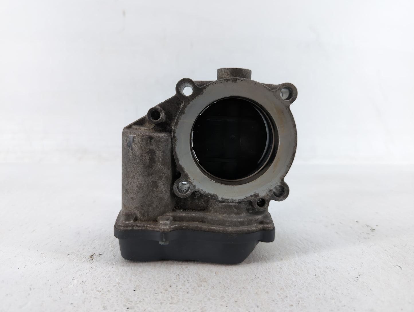 2007-2016 Volkswagen Eos Throttle Body P/N:06F 133 062 J Fits OEM Used Auto Parts - Oemusedautoparts1.com
