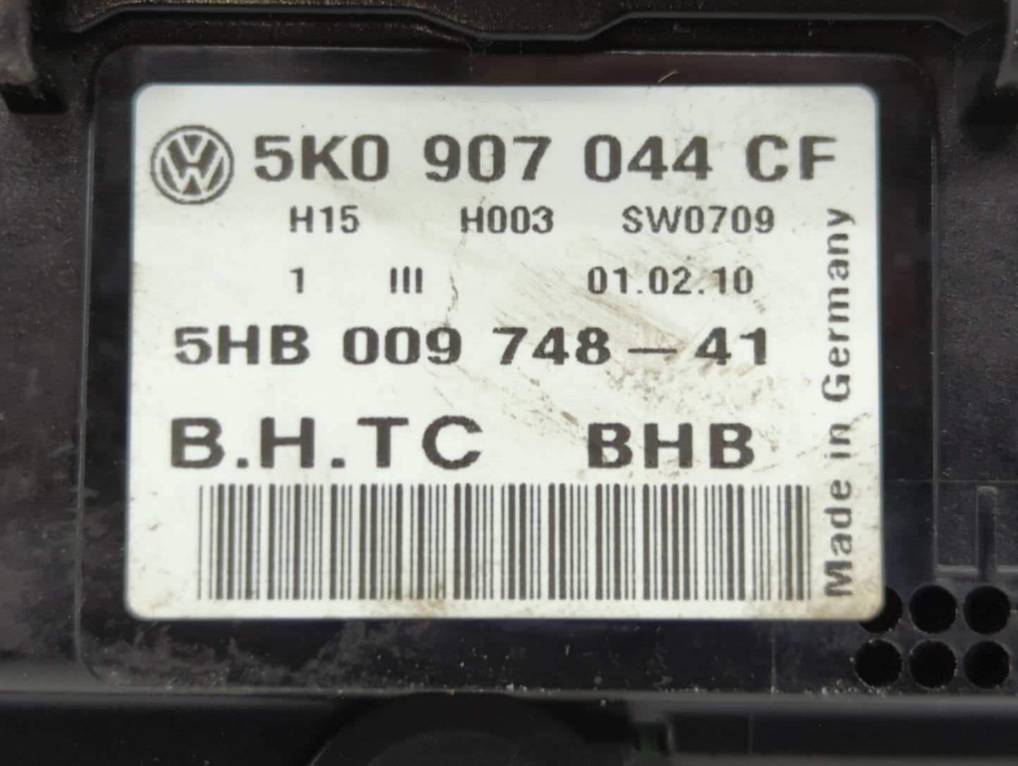 2009-2011 Volkswagen Eos Climate Control Module Temperature AC/Heater Replacement P/N:5K0 907 044 CF Fits Fits 2009 2010 201