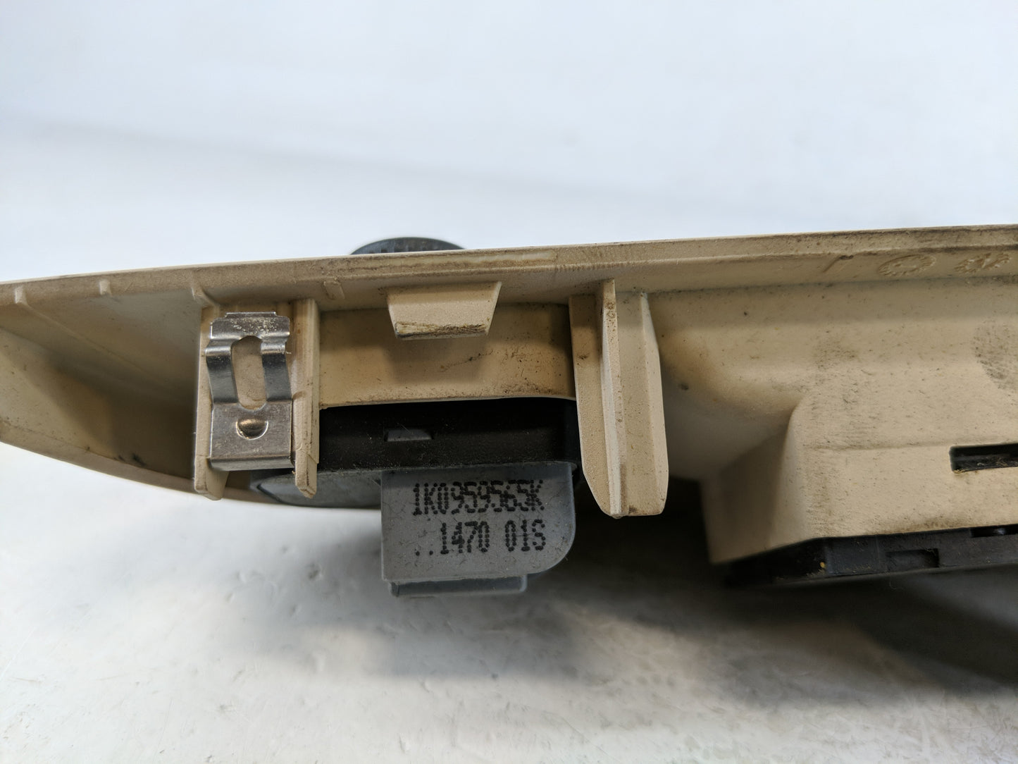 2005-2018 Volkswagen Jetta Master Power Window Switch Replacement Driver Side Left P/N:1K0959565K Fits OEM Used Auto Parts -