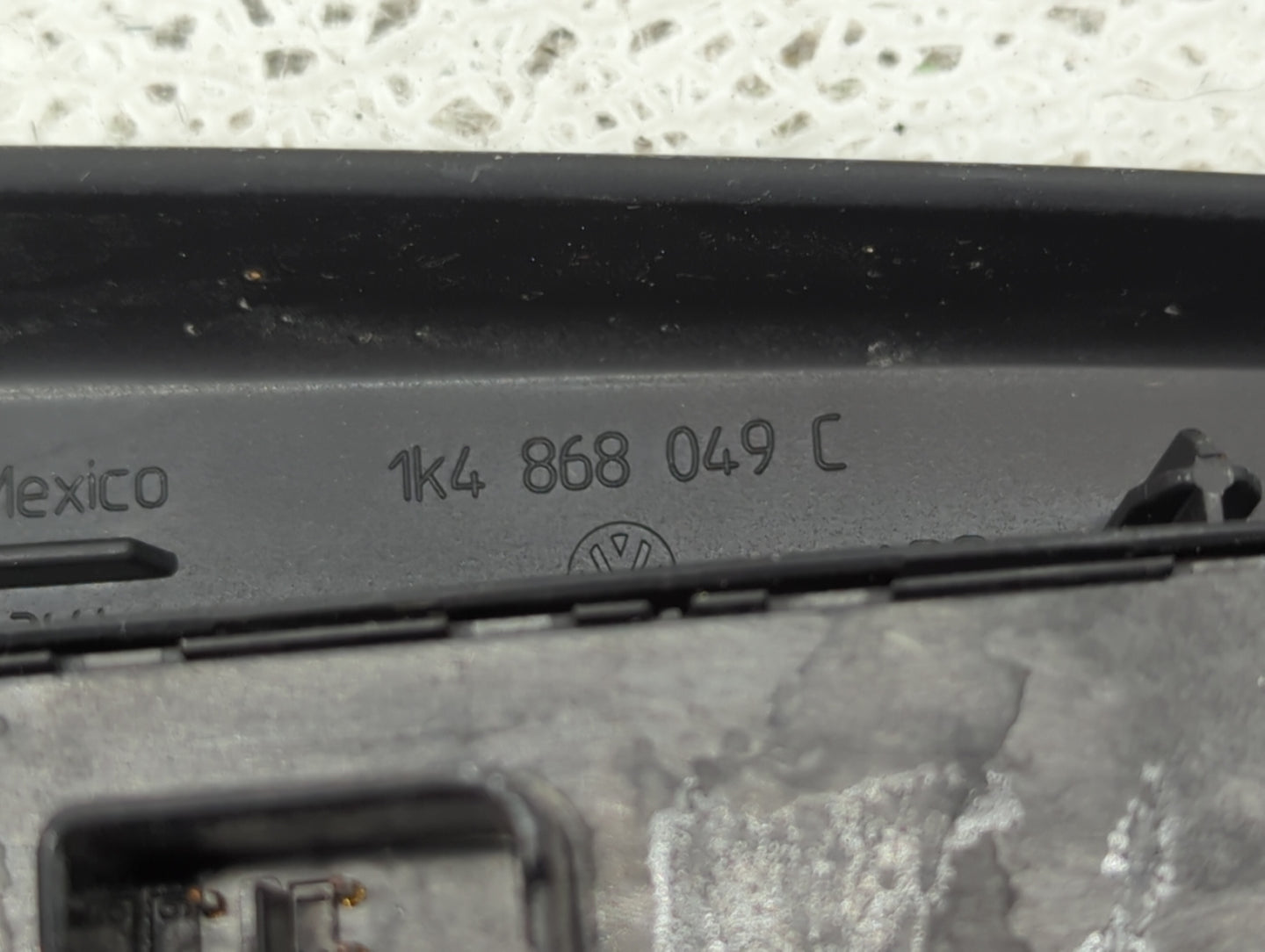 2005-2018 Volkswagen Jetta Master Power Window Switch Replacement Driver Side Left P/N:1K4 868 049 C Fits OEM Used Auto Part