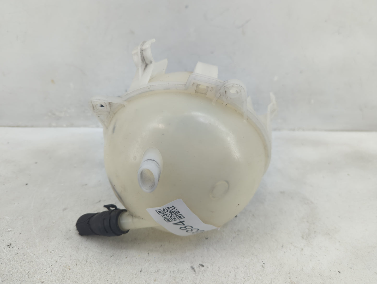 2005 Volkswagen Jetta Radiator Coolant Overflow Expansion Tank Bottle 1410384 - Oemusedautoparts1.com