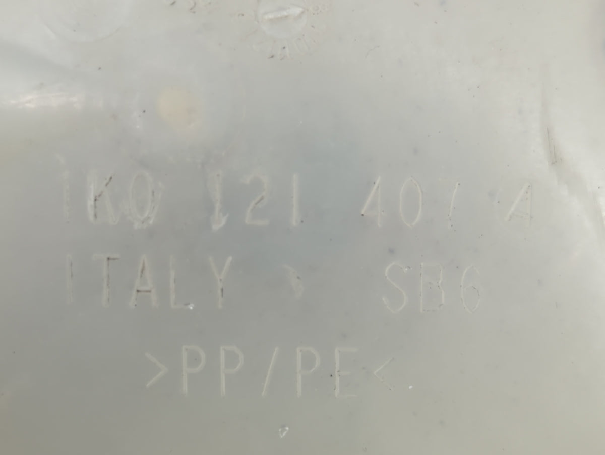 2005 Volkswagen Jetta Radiator Coolant Overflow Expansion Tank Bottle 1410384 - Oemusedautoparts1.com
