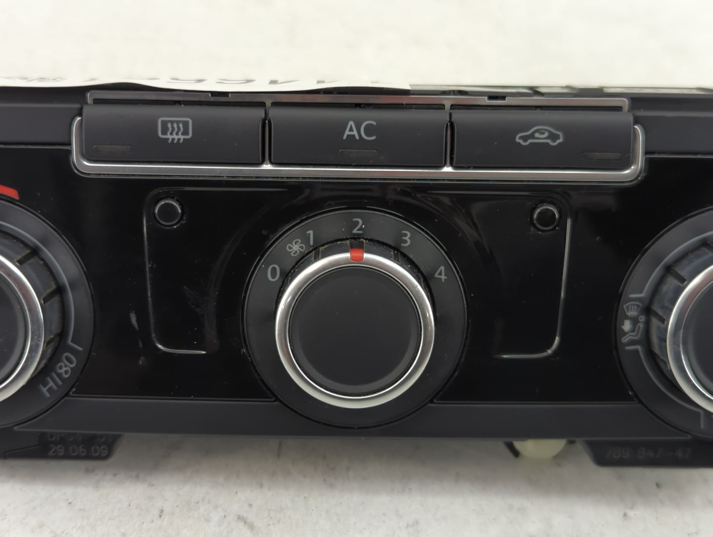 2010-2011 Volkswagen Jetta Climate Control Module Temperature AC/Heater Replacement P/N:3C8907336N 5HB009751-17 Fits OEM Use