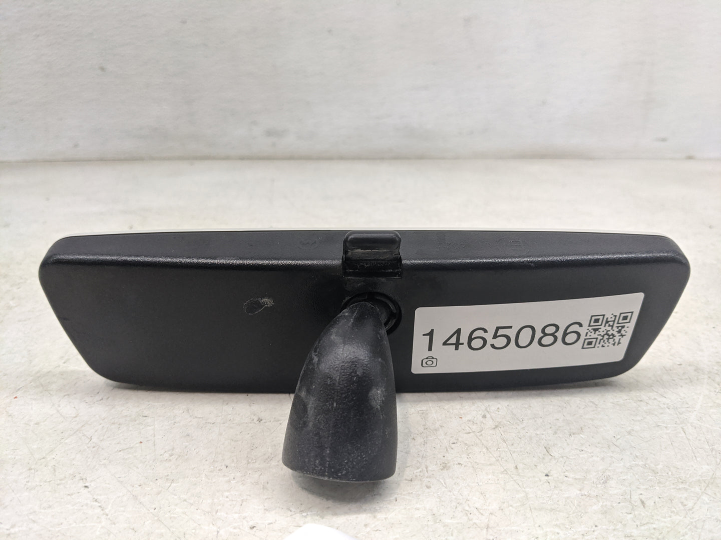 2010 Volkswagen Jetta Interior Rear View Mirror Replacement OEM Fits OEM Used Auto Parts - Oemusedautoparts1.com