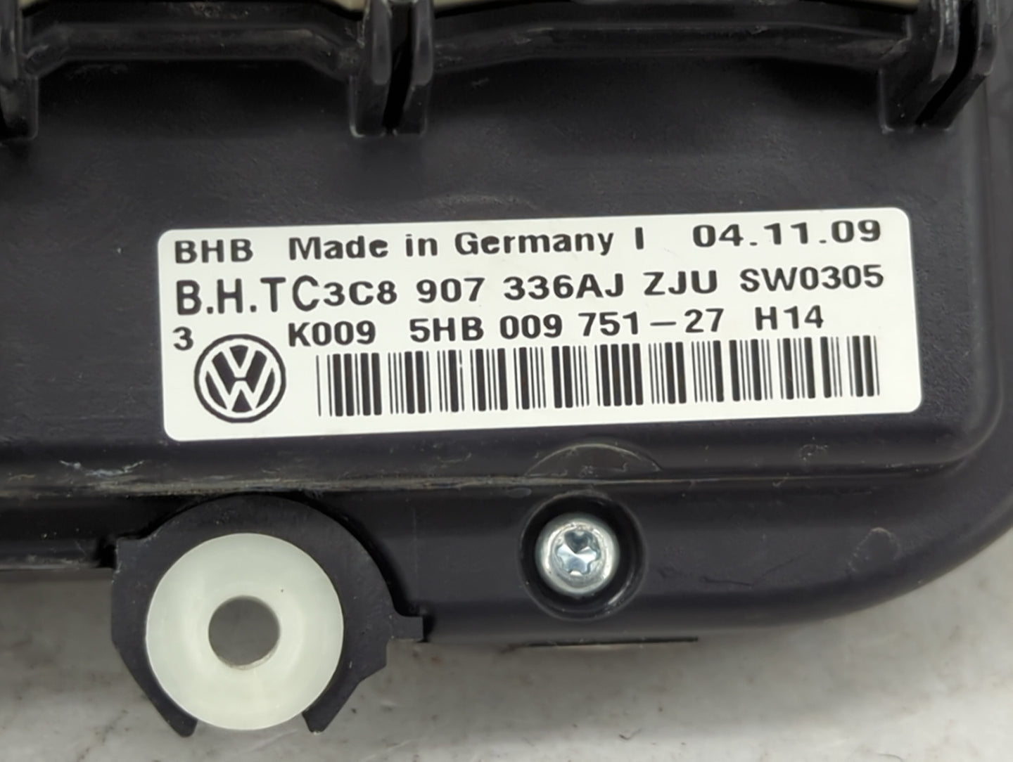 2010-2011 Volkswagen Jetta Climate Control Module Temperature AC/Heater Replacement P/N:3C8907336AJ 5HB00975127 Fits OEM Use