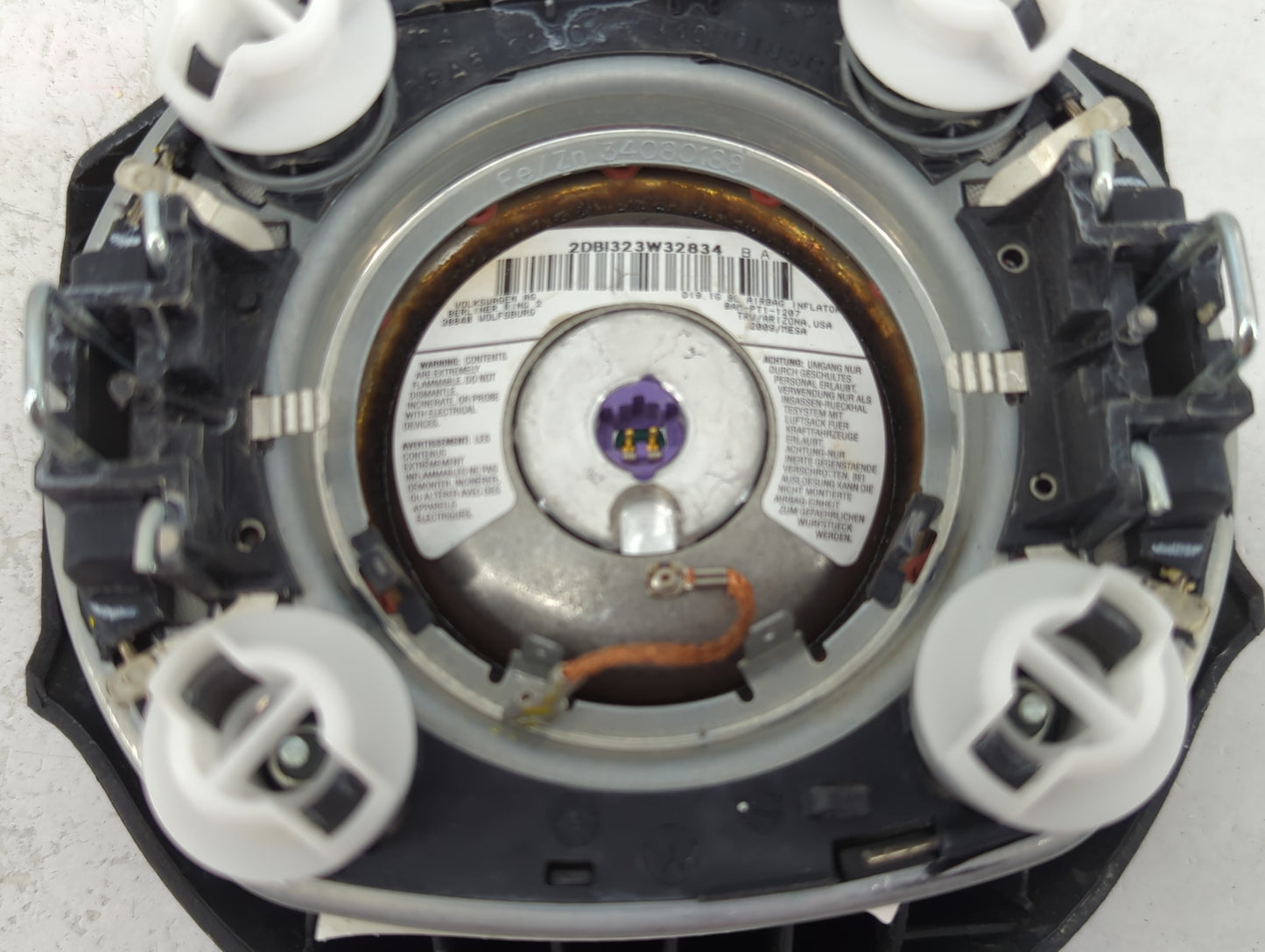 2010-2014 Volkswagen Jetta Air Bag Driver Left Steering Wheel Mounted 1466100 - Oemusedautoparts1.com