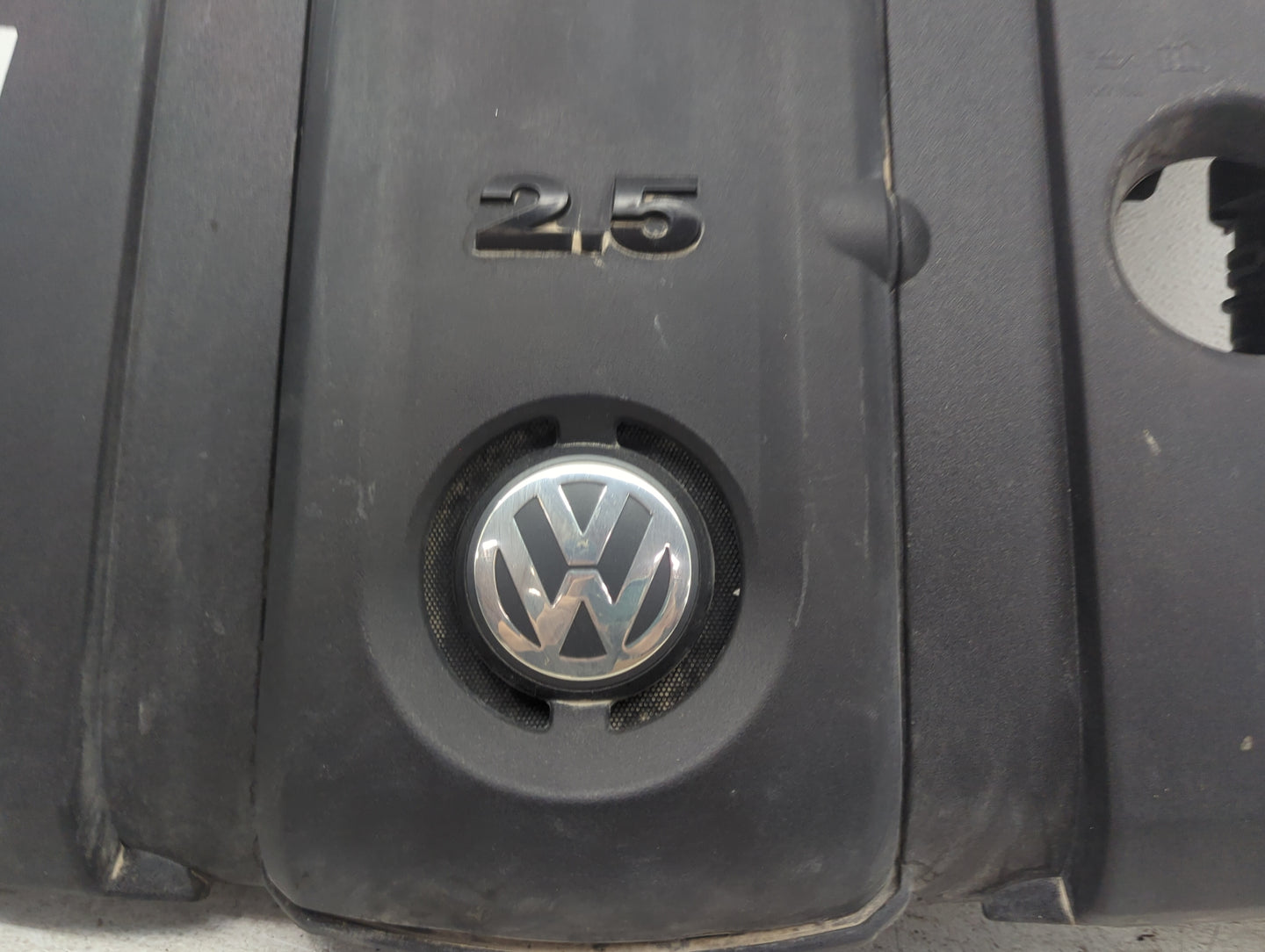 2010-2014 Volkswagen Jetta Air Cleaner Intake-duct Hose Tube - Oemusedautoparts1.com
