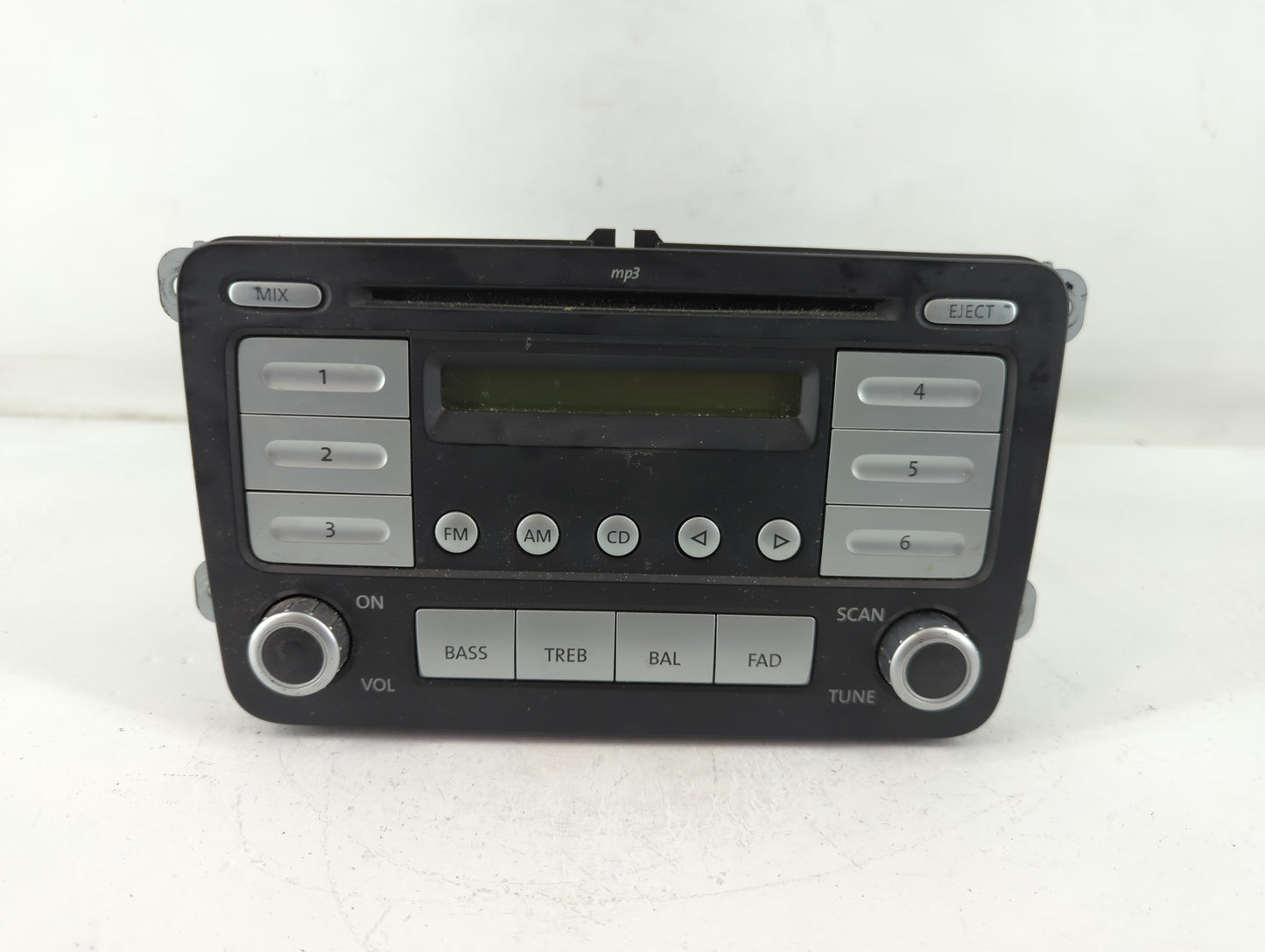 2010 Volkswagen Jetta Radio AM FM Cd Player Receiver Replacement P/N:28257182 Fits Fits 2011 OEM Used Auto Parts - Oemusedau