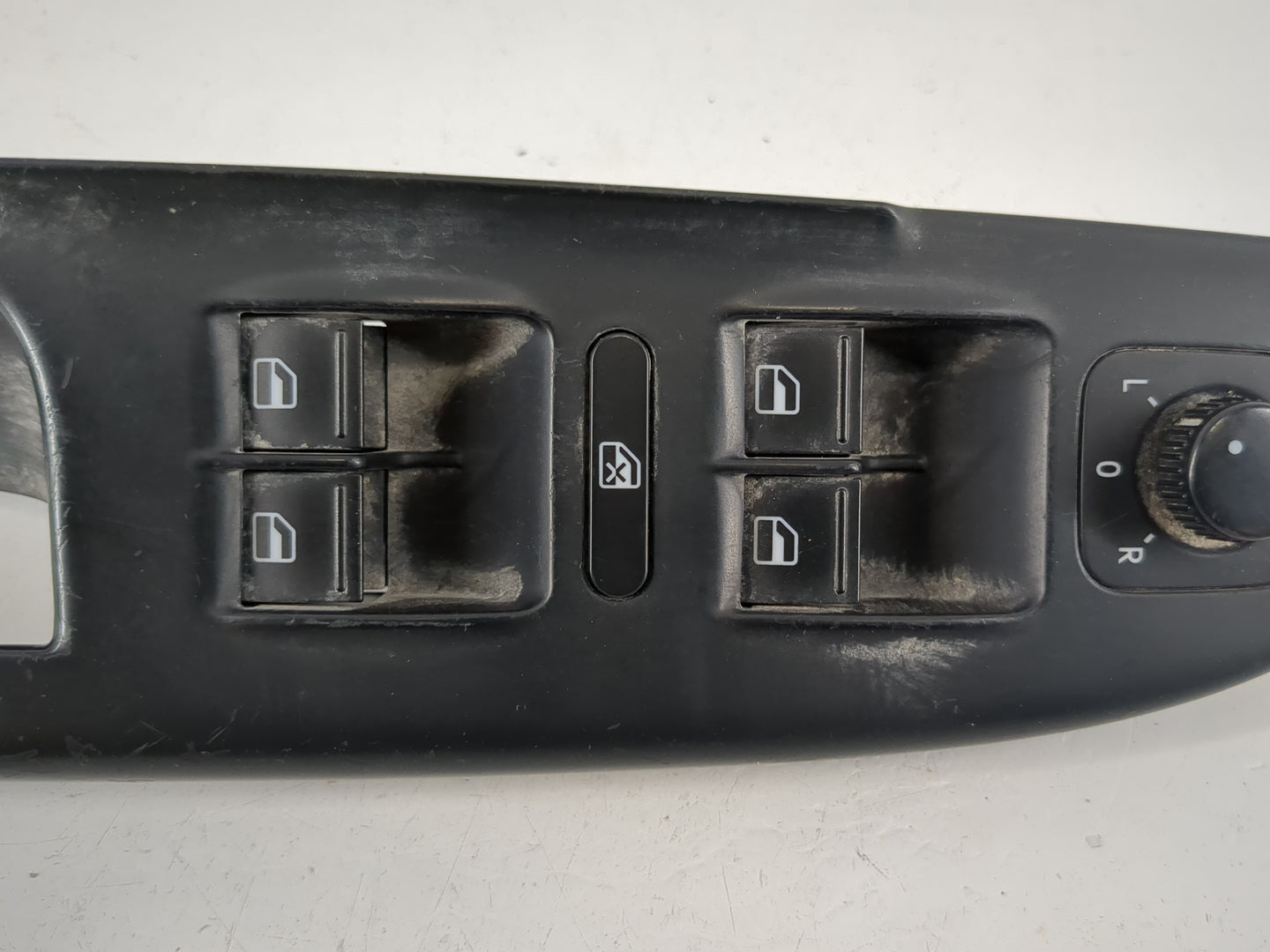 2006-2020 Volkswagen Passat Master Power Window Switch Replacement Driver Side Left P/N:1K4 959 857 B Fits OEM Used Auto Par