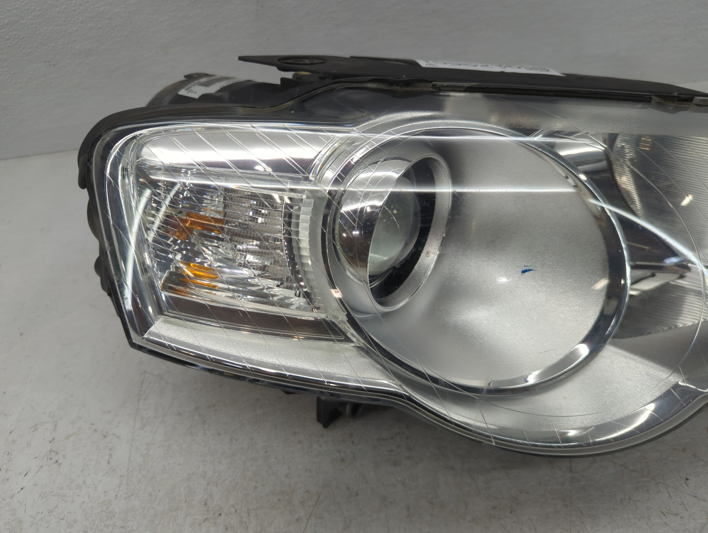 2008 Volkswagen Passat Passenger Right Oem Head Light Headlight Lamp - Oemusedautoparts1.com