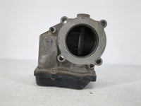 2006-2010 Volkswagen Passat Throttle Body P/N:06F 133 062 J Fits OEM Used Auto Parts - Oemusedautoparts1.com