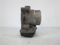 2006-2010 Volkswagen Passat Throttle Body P/N:06F 133 062 J Fits OEM Used Auto Parts - Oemusedautoparts1.com