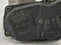 2006-2010 Volkswagen Passat Throttle Body P/N:06F 133 062 J Fits OEM Used Auto Parts - Oemusedautoparts1.com