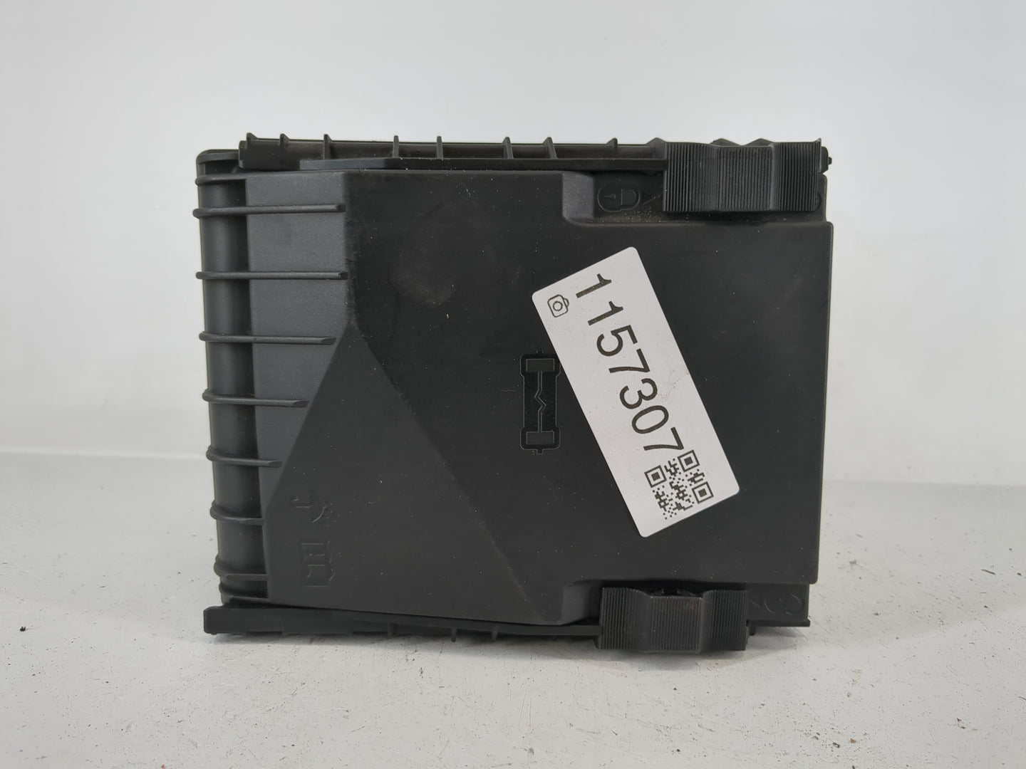2008-2010 Volkswagen Passat Fusebox Fuse Box Panel Relay Module P/N:3C0 937 125 Fits OEM Used Auto Parts - Oemusedautoparts1