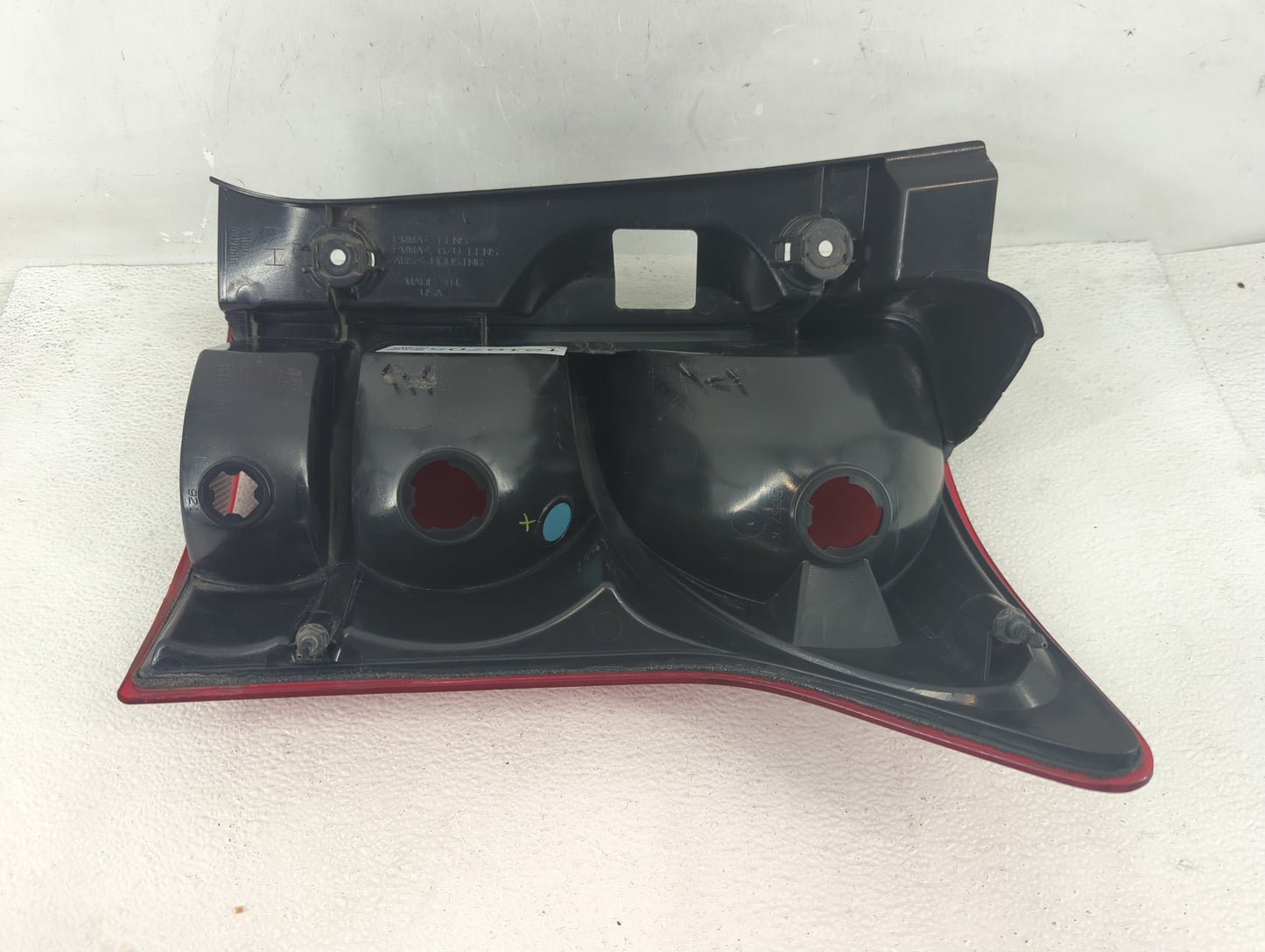 2010 Volkswagen Passat Tail Light Assembly Driver Left OEM P/N:ZSB 3C5 945 095J Fits OEM Used Auto Parts - Oemusedautoparts1