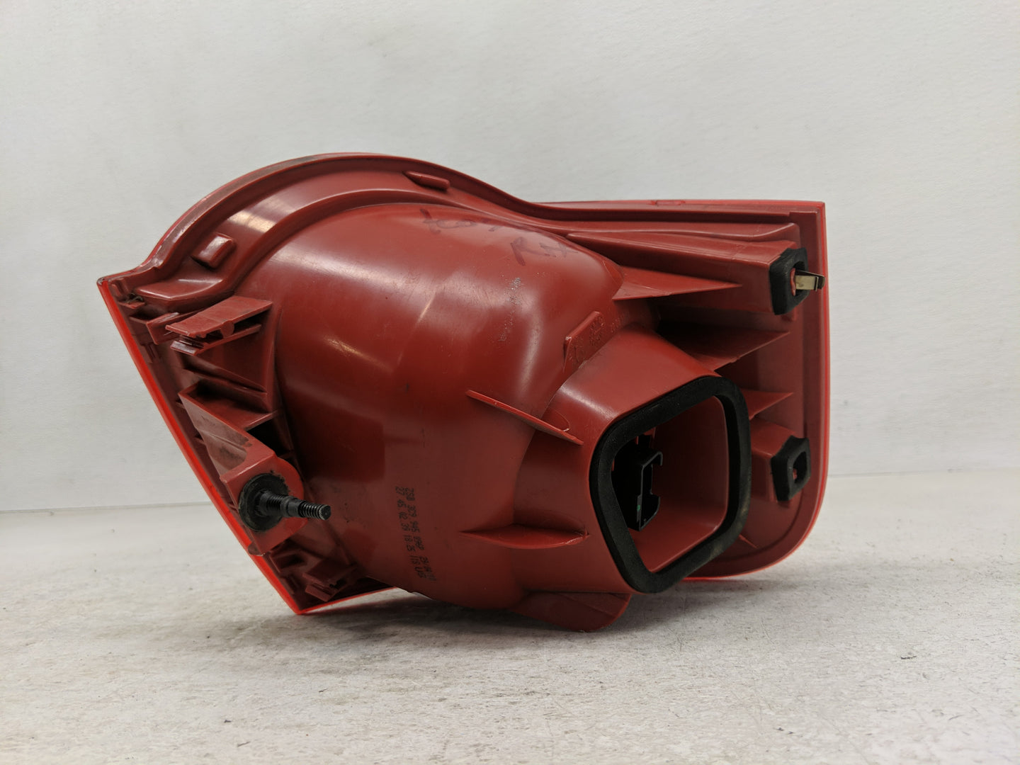 2008-2010 Volkswagen Passat Tail Light Assembly Passenger Right OEM Fits Fits 2008 2009 2010 OEM Used Auto Parts - Oemusedau