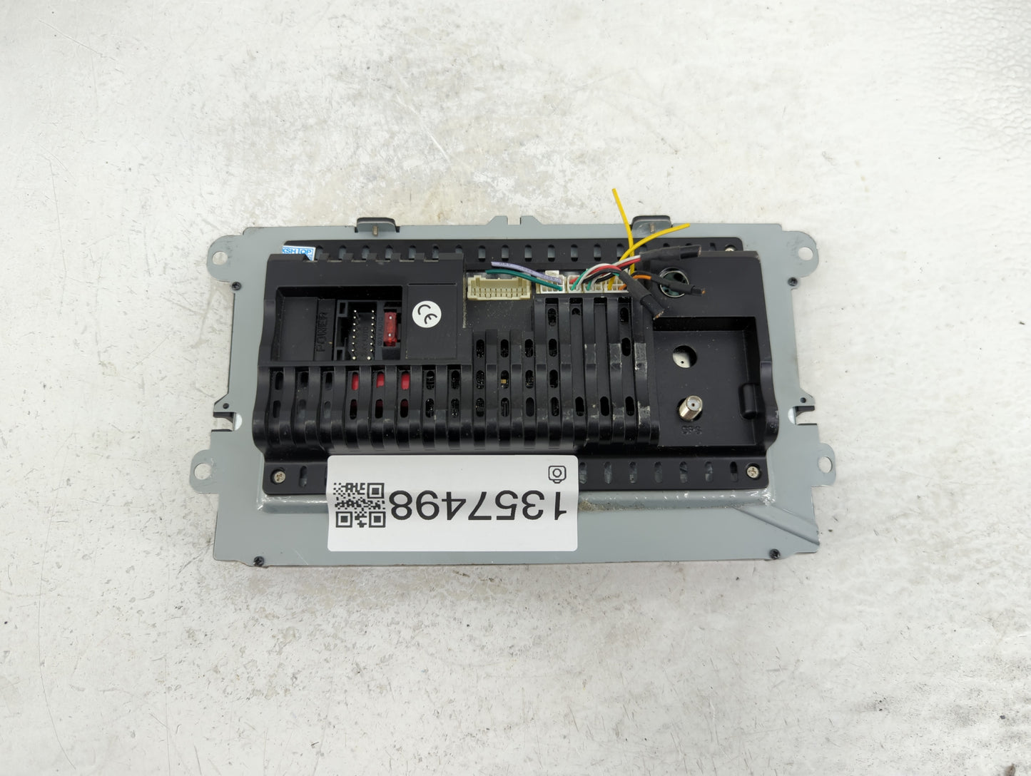 2010-2010 Volkswagen Passat Radio Control Panel - Oemusedautoparts1.com