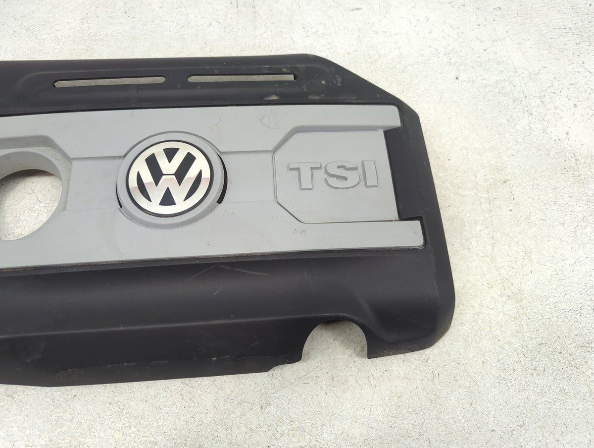 2010 Volkswagen Passat Engine Cover 1393552 - Oemusedautoparts1.com