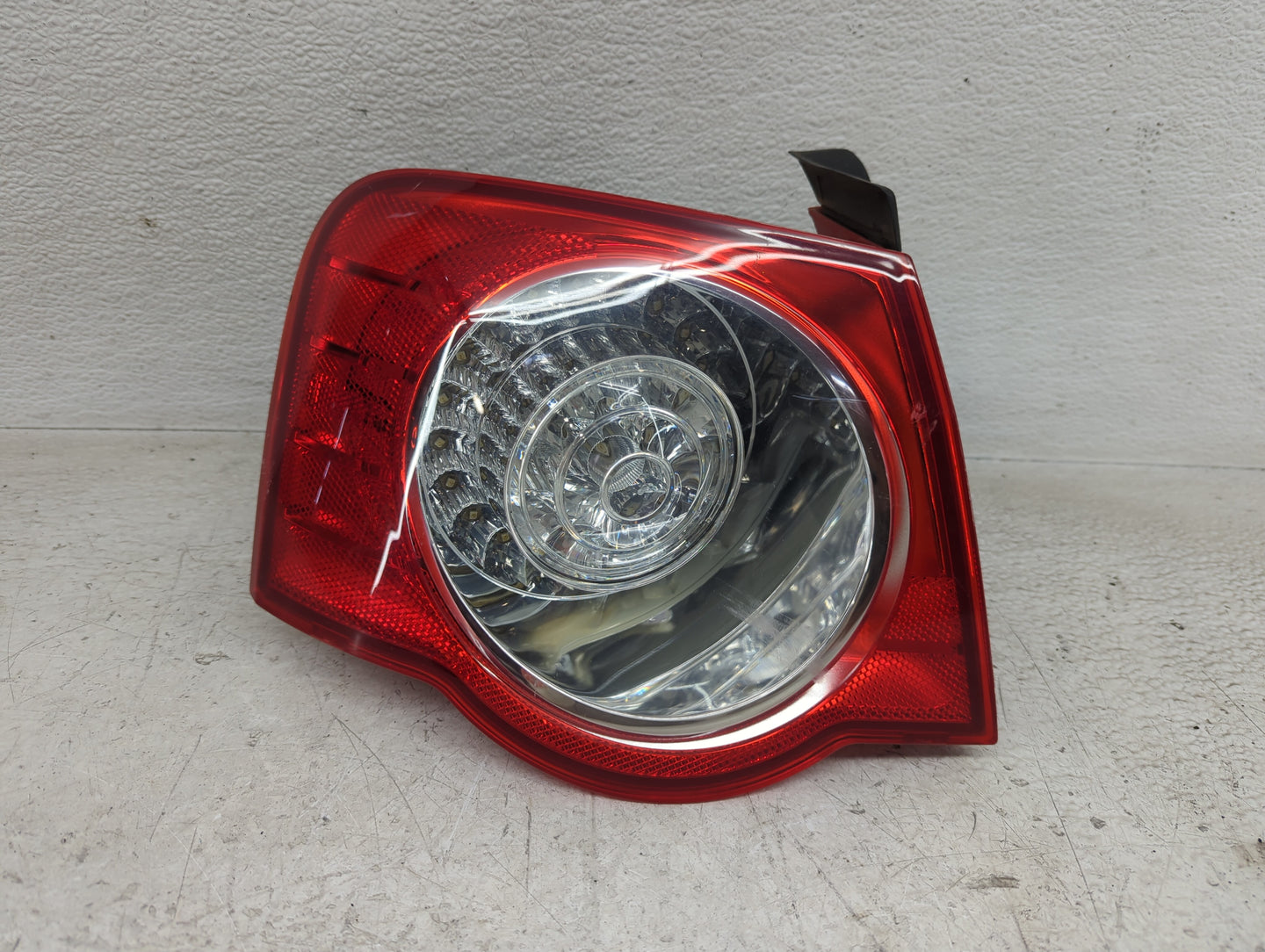 2008-2010 Volkswagen Passat Tail Light Assembly Driver Left OEM Fits Fits 2008 2009 2010 OEM Used Auto Parts - Oemusedautopa