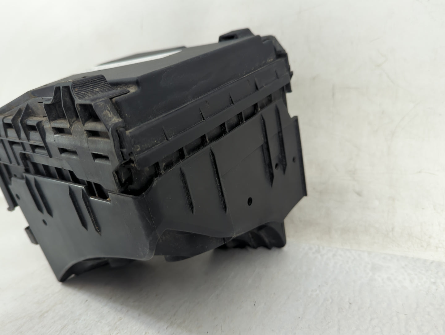 2008-2010 Volkswagen Passat Fusebox Fuse Box Panel Relay Module Fits Fits 2008 2009 2010 2012 2013 2014 2015 2016 2017 2018 