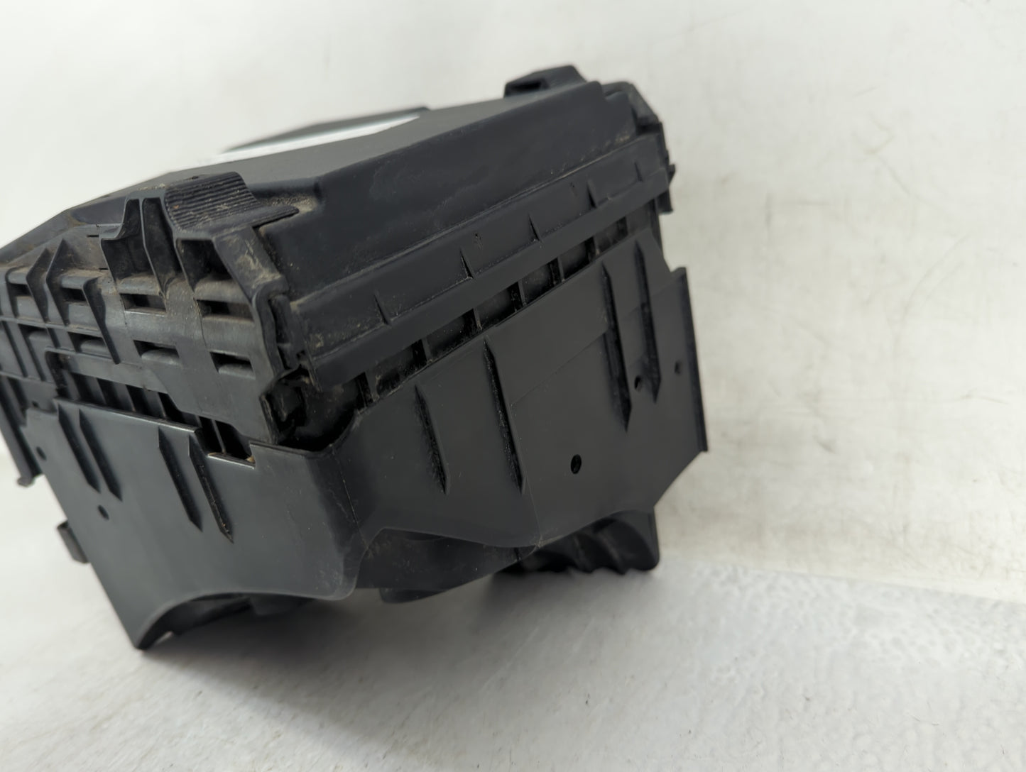 2008-2010 Volkswagen Passat Fusebox Fuse Box Panel Relay Module Fits Fits 2008 2009 2010 2012 2013 2014 2015 2016 2017 2018 