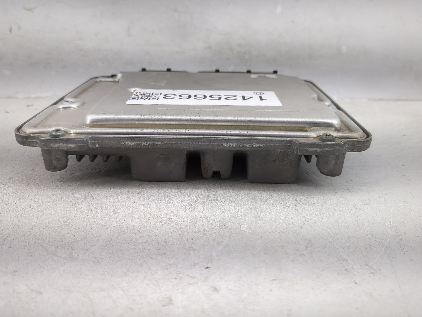 2010 Volkswagen Passat PCM Engine Control Computer ECU ECM PCU OEM P/N:0 261 S04 957 06J 906 026 DA Fits OEM Used Auto Parts