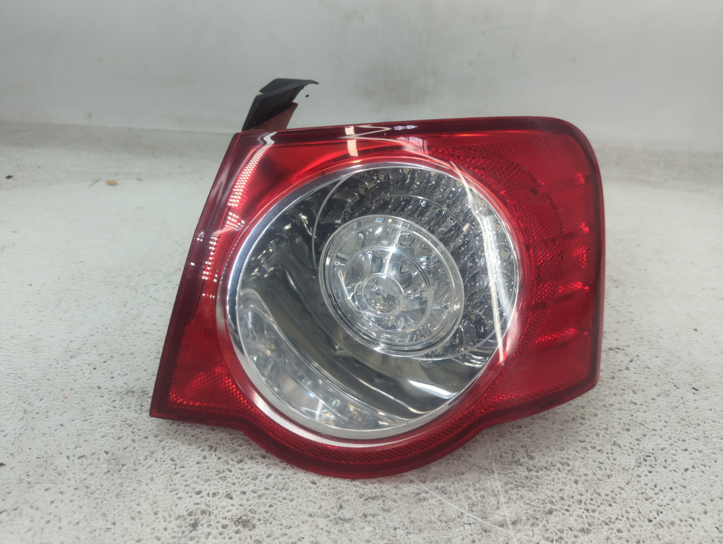 2008-2010 Volkswagen Passat Tail Light Assembly Passenger Right OEM Fits Fits 2008 2009 2010 OEM Used Auto Parts - Oemusedau
