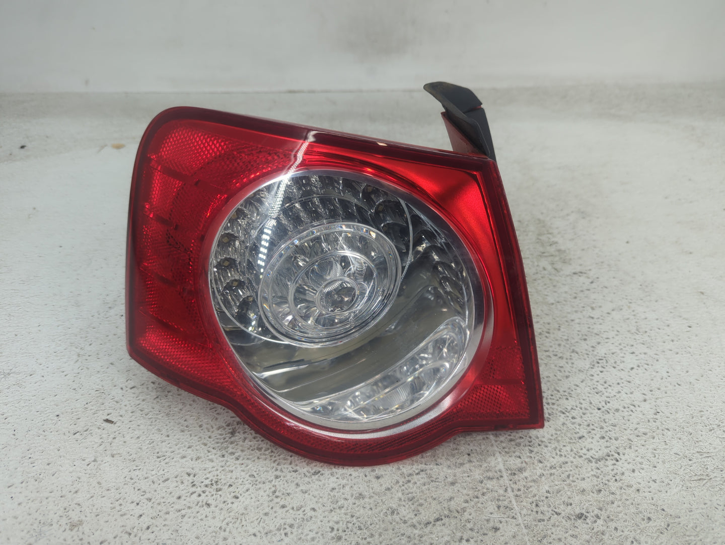 2008-2010 Volkswagen Passat Tail Light Assembly Driver Left OEM Fits Fits 2008 2009 2010 OEM Used Auto Parts - Oemusedautopa