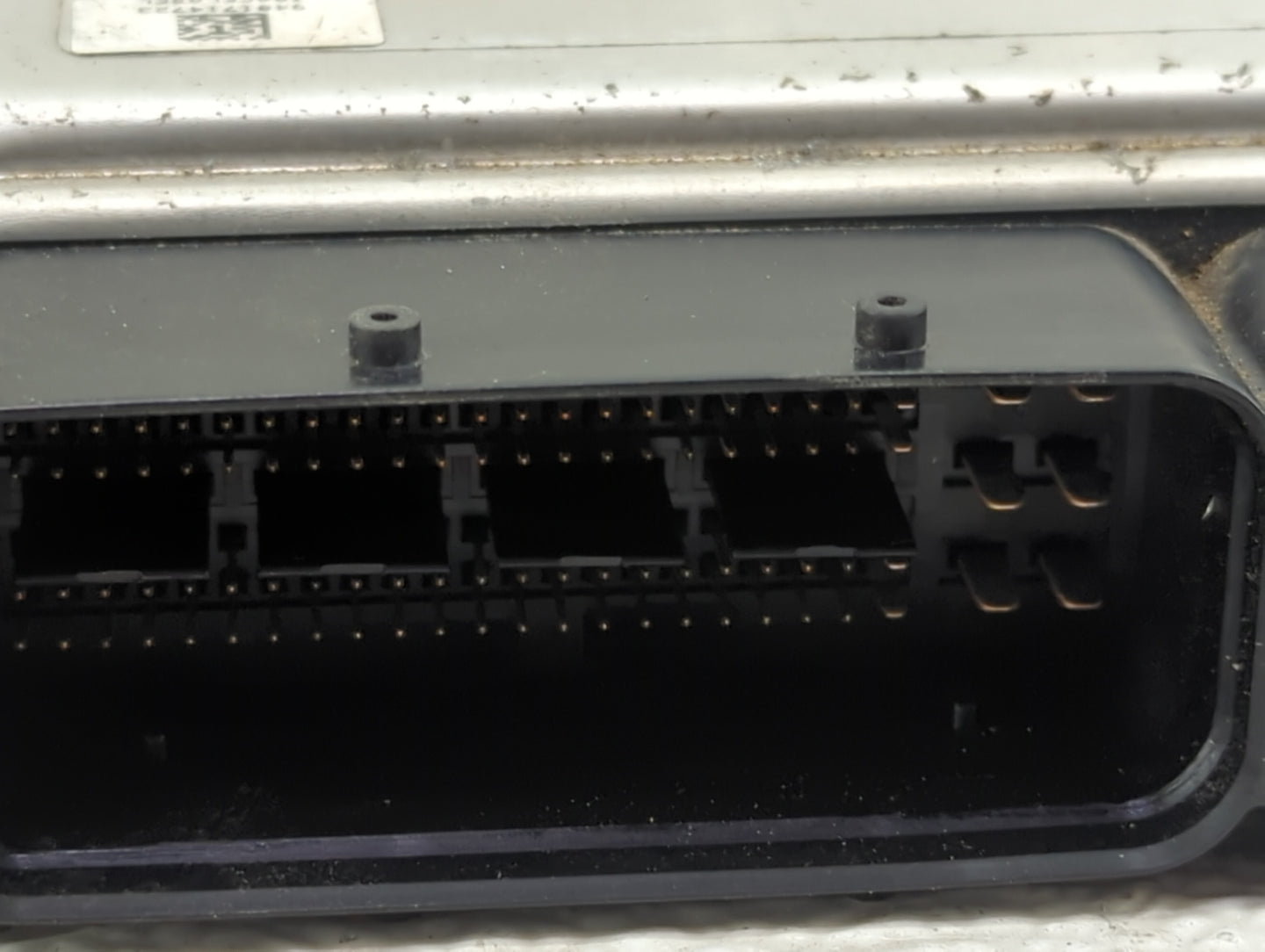 2010 Volkswagen Passat PCM Engine Control Computer ECU ECM PCU OEM P/N:06J906026DA, 0261S04957 Fits OEM Used Auto Parts - Oe