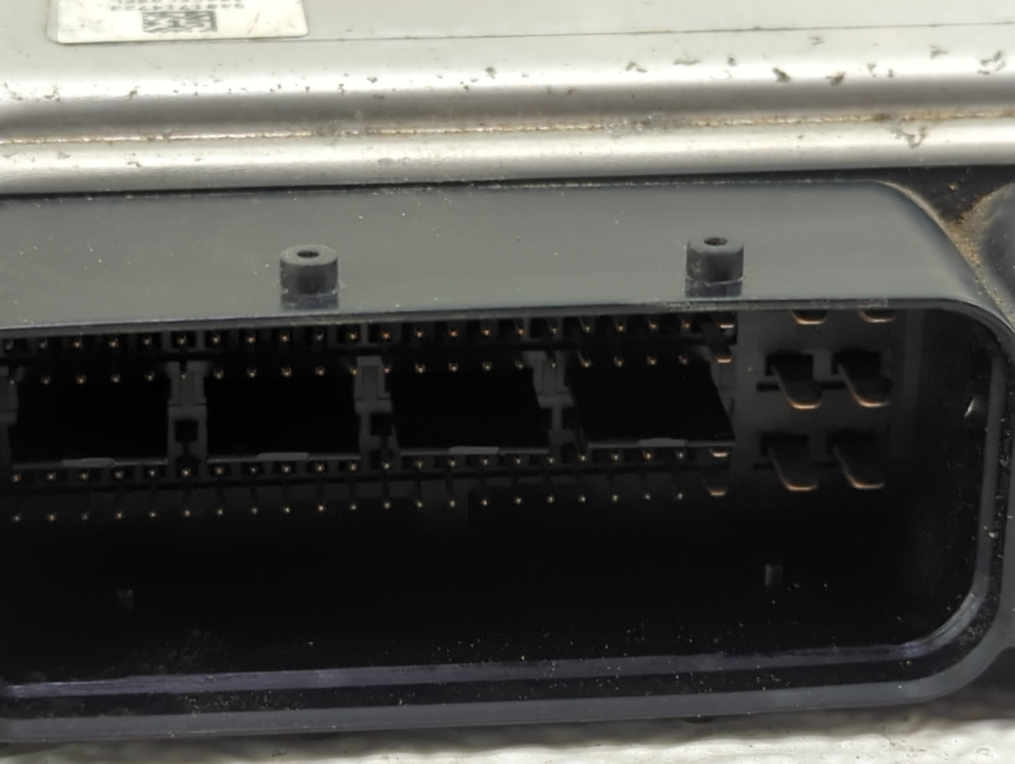 2010 Volkswagen Passat PCM Engine Control Computer ECU ECM PCU OEM P/N:06J906026DA, 0261S04957 Fits OEM Used Auto Parts - Oe