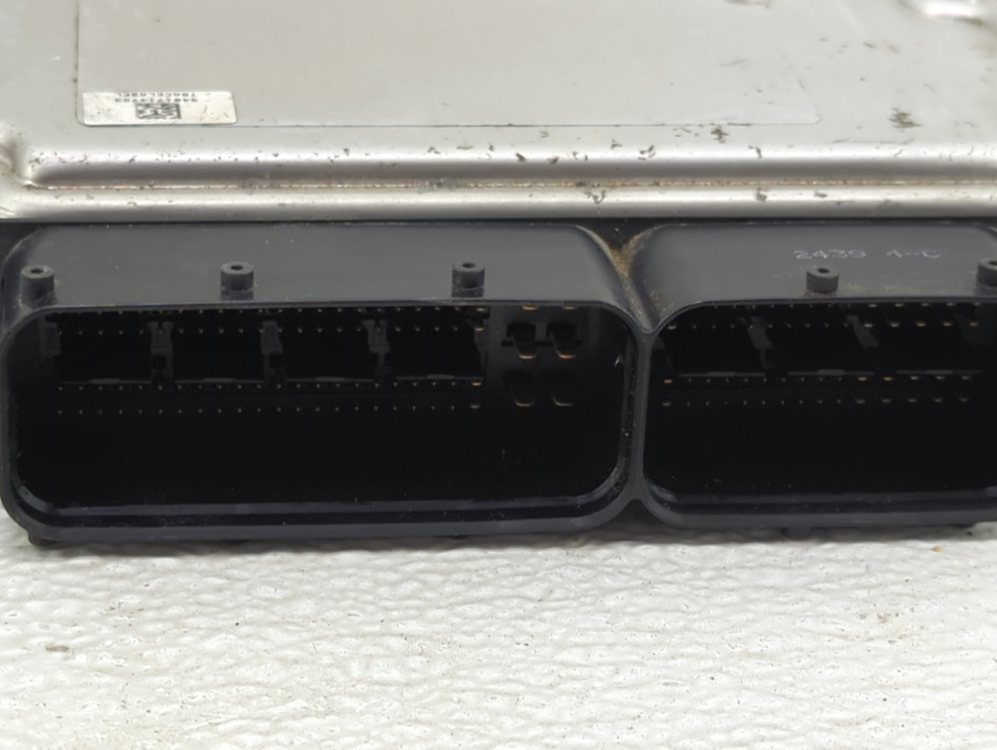 2010 Volkswagen Passat PCM Engine Control Computer ECU ECM PCU OEM P/N:06J906026DA, 0261S04957 Fits OEM Used Auto Parts - Oe