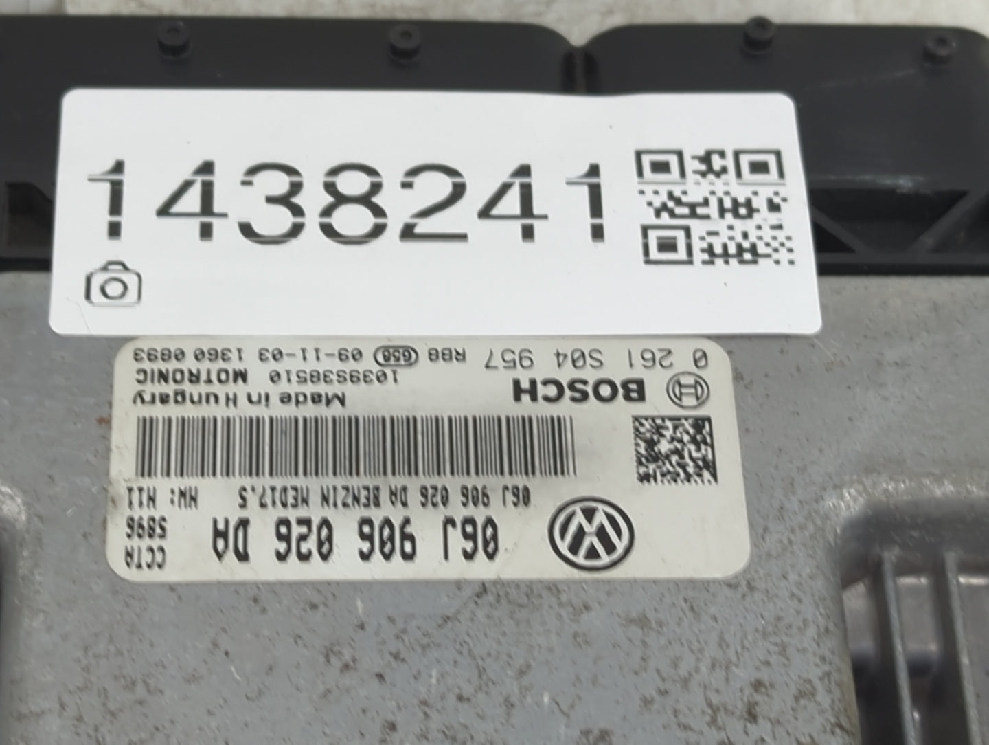 2010 Volkswagen Passat PCM Engine Control Computer ECU ECM PCU OEM P/N:06J906026DA, 0261S04957 Fits OEM Used Auto Parts - Oe