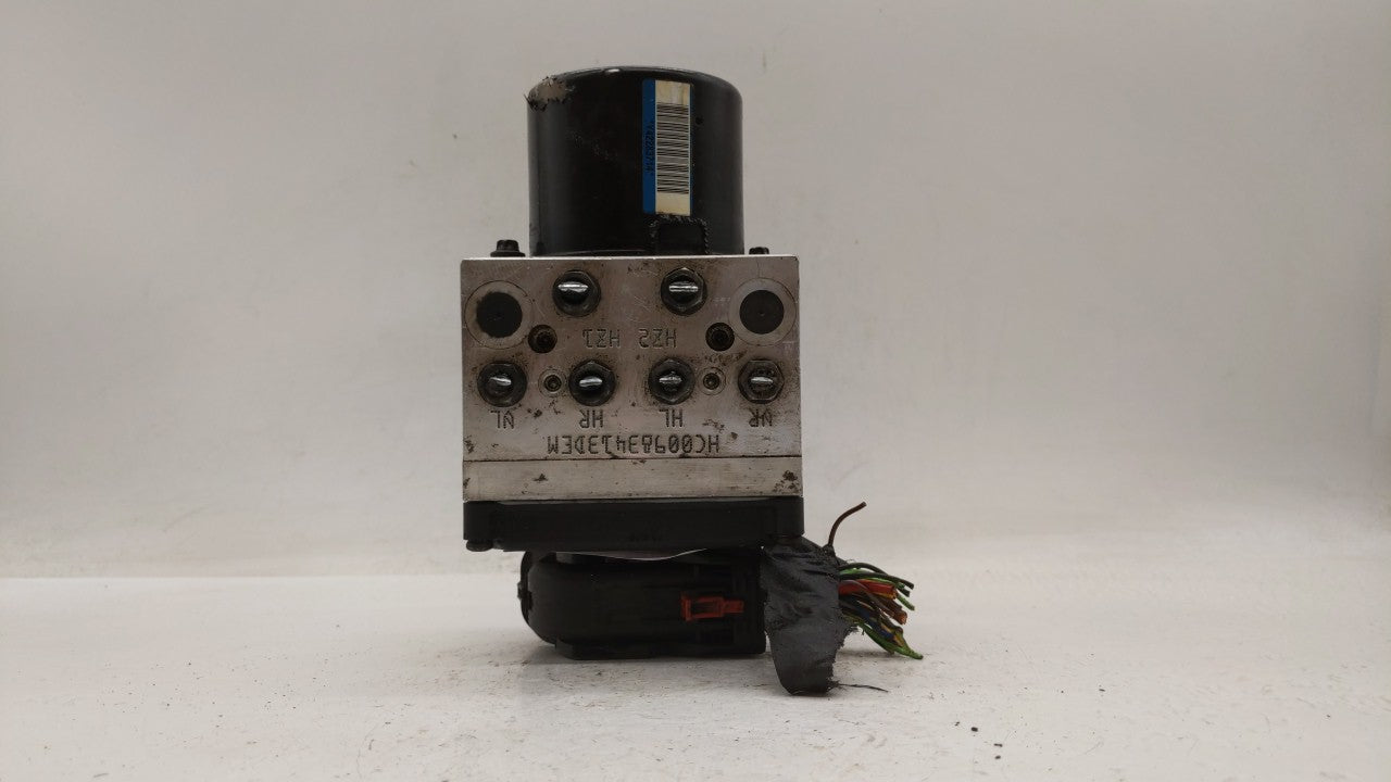 2009-2010 Volkswagen Passat ABS Pump Control Module Replacement P/N:3C0614109T 3C0.614.109.T, 3C0.614.109.P Fits Fits 2009 2