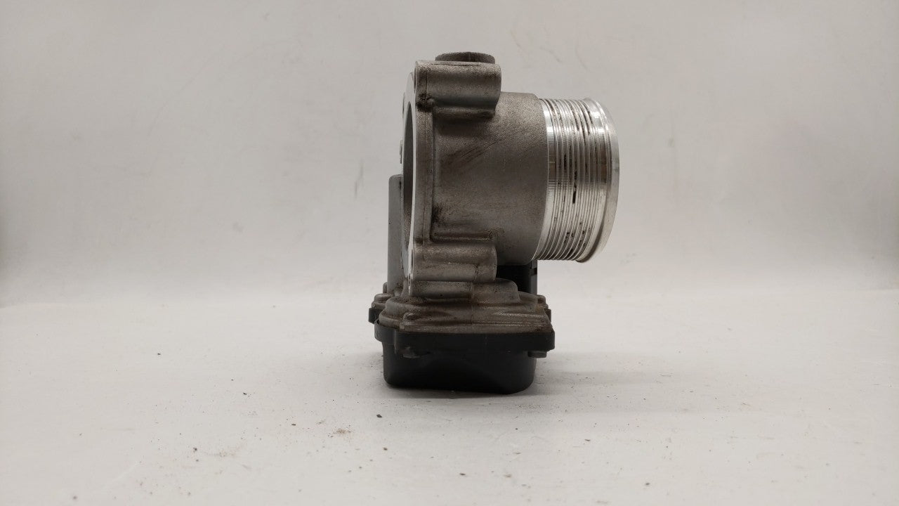 2006-2010 Volkswagen Passat Throttle Body P/N:E8-2103-0-09305-00485 06F 133 062 E Fits OEM Used Auto Parts - Oemusedautopart