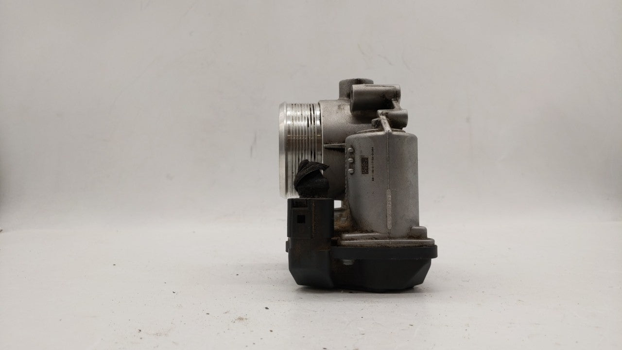 2006-2010 Volkswagen Passat Throttle Body P/N:E8-2103-0-09305-00485 06F 133 062 E Fits OEM Used Auto Parts - Oemusedautopart