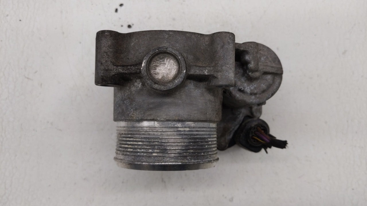 2006-2010 Volkswagen Passat Throttle Body P/N:E8-2103-0-09305-00485 06F 133 062 E Fits OEM Used Auto Parts - Oemusedautopart