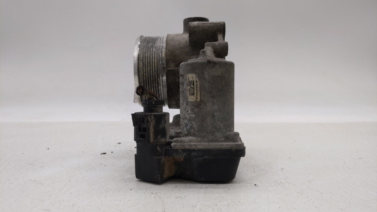 2006-2010 Volkswagen Passat Throttle Body P/N:E8-2103-0-09305-00485 06F 133 062 E Fits OEM Used Auto Parts - Oemusedautopart