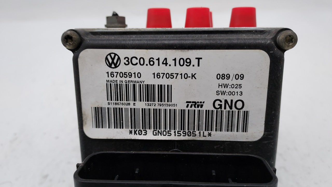 2009-2010 Volkswagen Passat ABS Pump Control Module Replacement P/N:3C0614109T 3C0.614.109.T, 3C0.614.109.P Fits Fits 2009 2