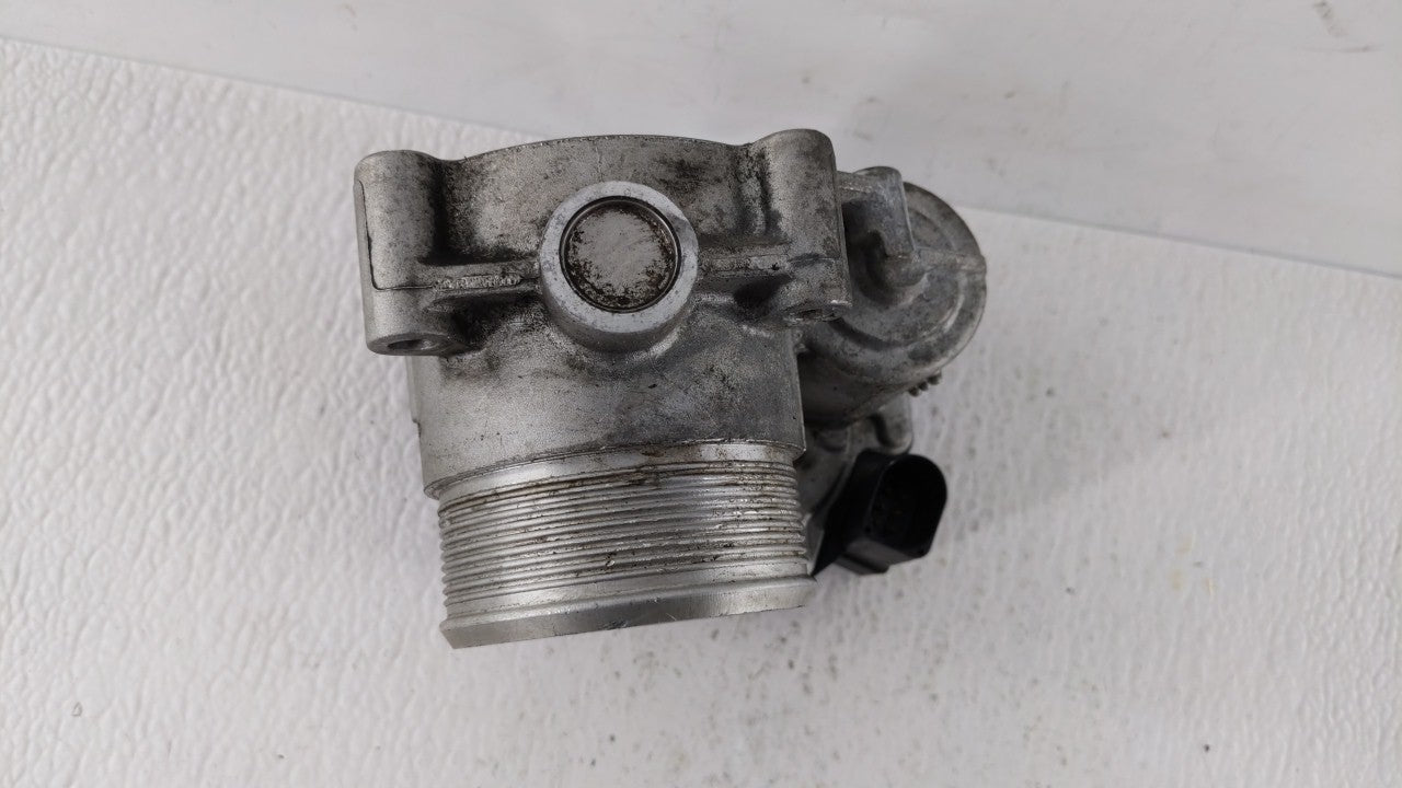 2006-2010 Volkswagen Passat Throttle Body P/N:E8-2103-0-09305-00485 06F 133 062 E Fits OEM Used Auto Parts - Oemusedautopart