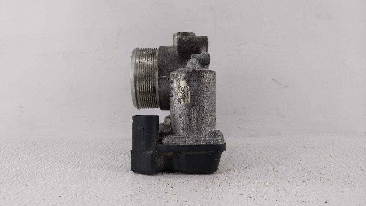 2006-2010 Volkswagen Passat Throttle Body P/N:E8-2103-0-09305-00485 06F 133 062 E Fits OEM Used Auto Parts - Oemusedautopart