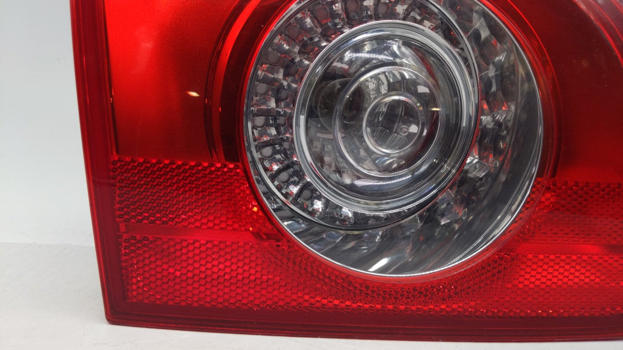 2006-2010 Volkswagen Passat Tail Light Assembly Driver Left OEM P/N:3C9 945 093A 05S Fits Fits 2006 2007 2008 2009 2010 OEM 
