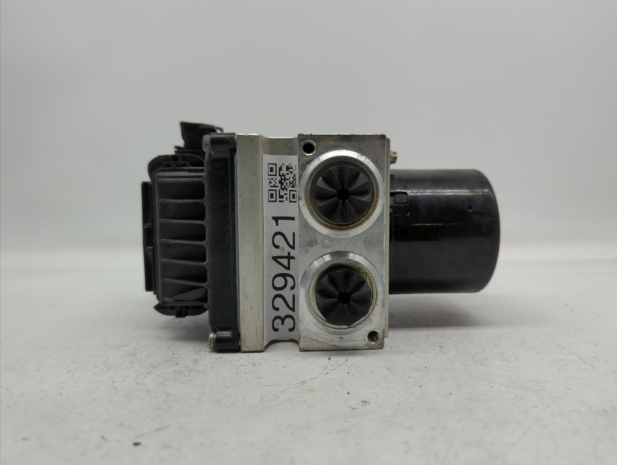 2009-2010 Volkswagen Passat Anti-Lock Brake ABS Pump Module Actuator OEM P/N:3C0614109T 3C0.614.109.T Fits Fits 2009 2010 OE
