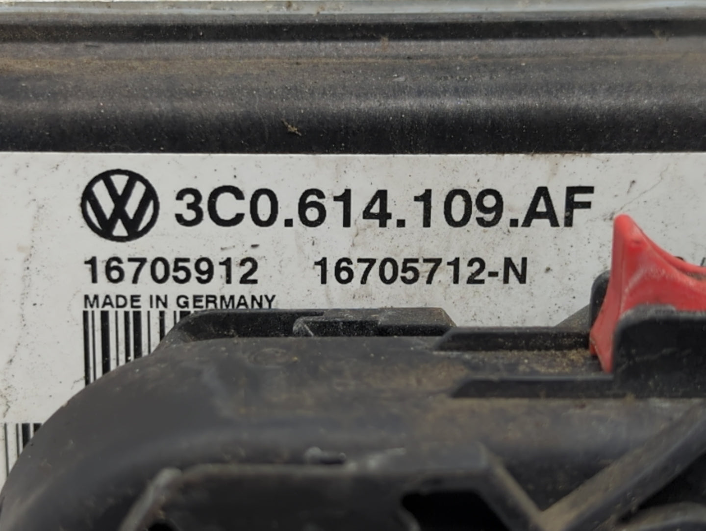 2009-2010 Volkswagen Passat ABS Pump Control Module Replacement P/N:3C0614109T 3C0.614.109.T, 3C0.614.109.P Fits Fits 2009 2