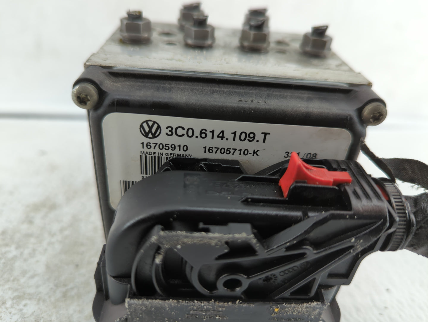 2009-2010 Volkswagen Passat ABS Pump Control Module Replacement P/N:3C0.614.109.T 3C0614109T, 3C0.614.109.P Fits Fits 2009 2
