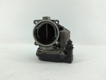 2006-2010 Volkswagen Passat Throttle Body P/N:06F 133 062 G 06F 133 062 Q Fits OEM Used Auto Parts - Oemusedautoparts1.com