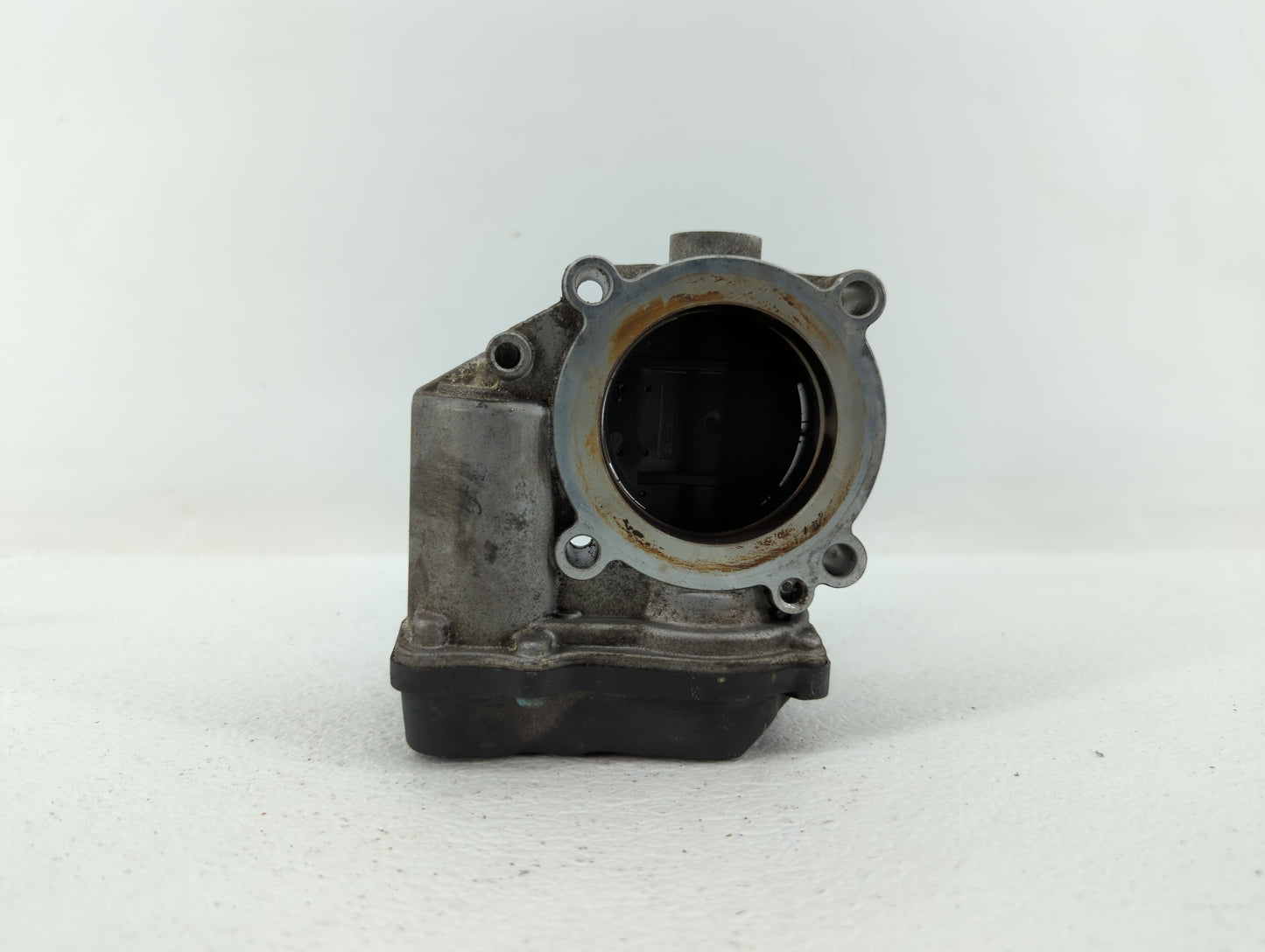 2006-2010 Volkswagen Passat Throttle Body P/N:06F 133 062 G 06F 133 062 Q Fits OEM Used Auto Parts - Oemusedautoparts1.com