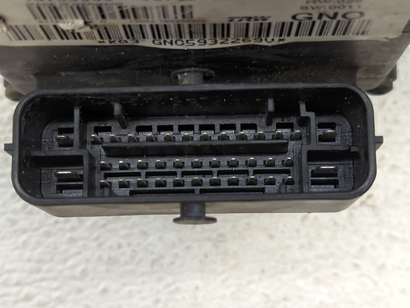 2009-2010 Volkswagen Passat ABS Pump Control Module Replacement P/N:3C0.614.109.T 3C0614109T, 3C0.614.109.P Fits Fits 2009 2